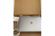 $1000 : Apple MacBook Air 2020 thumbnail