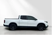 $38868 : Honda Ridgeline 2024 AWD Bla thumbnail