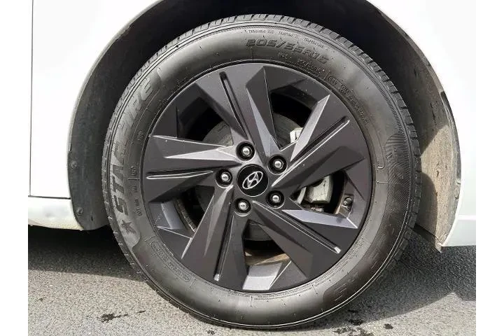 $15888 : Hyundai ELANTRA 2022 SEL 4dr image 6