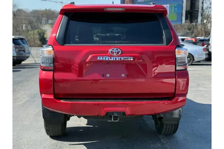 $26495 : 2019 4Runner SR5 Premium image 6