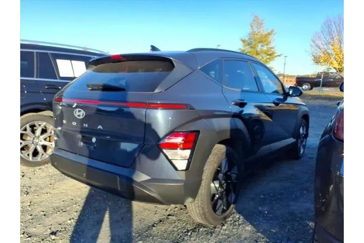 $21788 : Hyundai KONA 2025 SEL 4dr Cr image 6