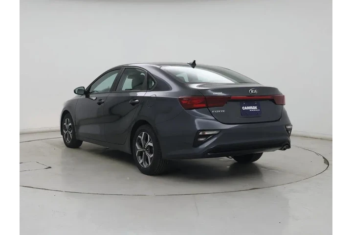 $16998 : Kia Forte 2021 LXS 4dr Sedan image 2