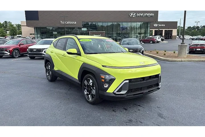 $24093 : Hyundai KONA 2024 SEL 4dr Cr image 1