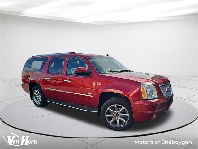 $13990 : Pre-Owned 2012 Yukon XL Denali image 1