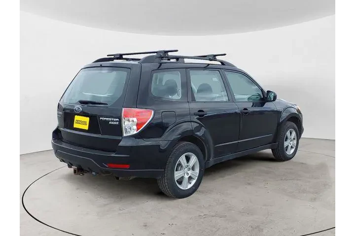 $9561 : Subaru Forester 2011 AWD 2.5 image 4