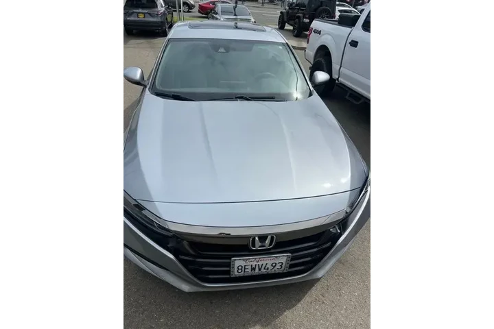 $17575 : Honda Accord 2018 Sport 4dr image 3