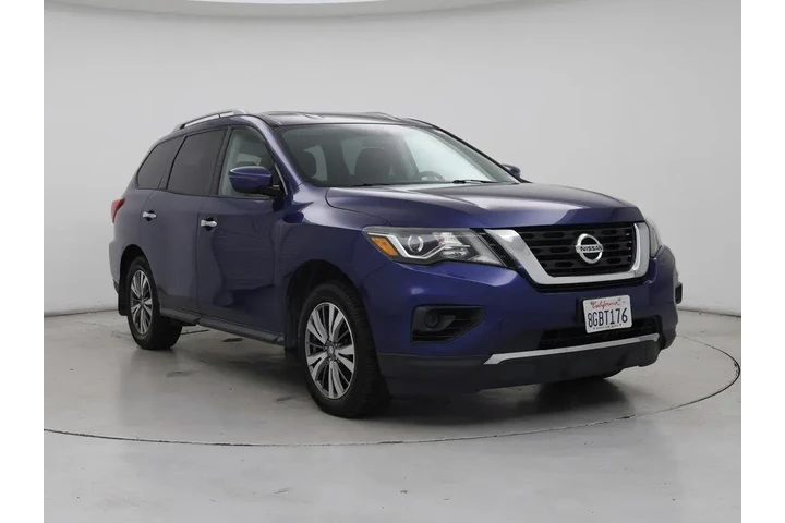 $13599 : Nissan Pathfinder 2018 S 4dr image 1