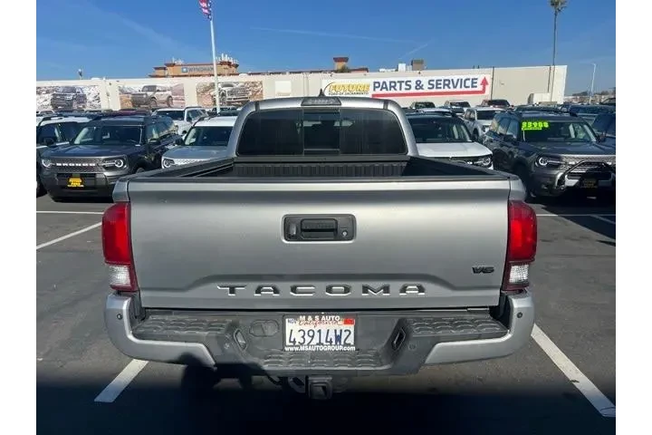 $34988 : Toyota Tacoma 2019 4x4 TRD O image 7