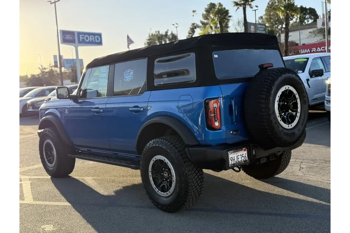 $39991 : Ford Bronco 2023 4x4 Base Ad image 5