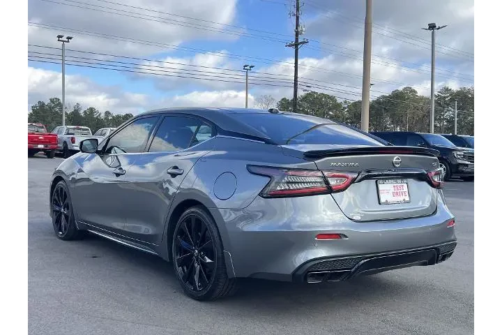 $27998 : Nissan Maxima 2021 3.5 SR 4d image 2