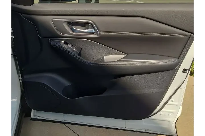 $35500 : Nissan Rogue 2024 AWD Platin image 9