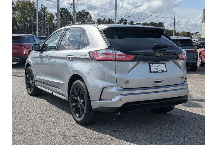 $35995 : Ford Edge 2024 AWD SE 4dr SU image 7