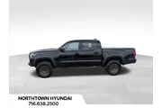 $39832 : Toyota Tacoma 2023 4x4 TRD P thumbnail
