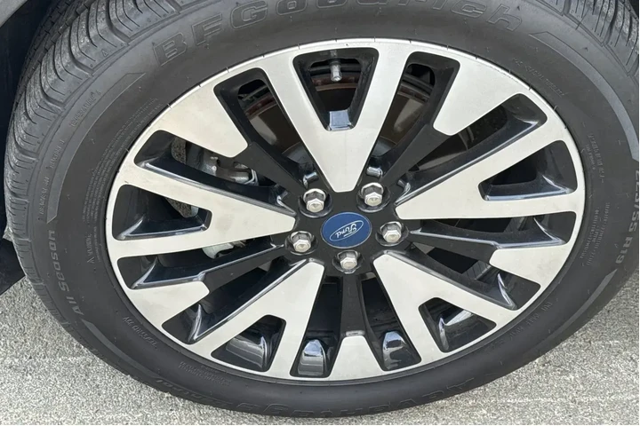 $17990 : Ford Escape Hybrid 2020 SE S image 4