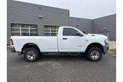 $24859 : Ram 2500 2019 4x4 Tradesman thumbnail