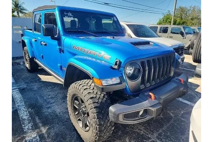 $35995 : Jeep Gladiator 2023 4x4 Moja image 2
