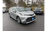 $27999 : 2023 Sienna LE 8-Passenger thumbnail