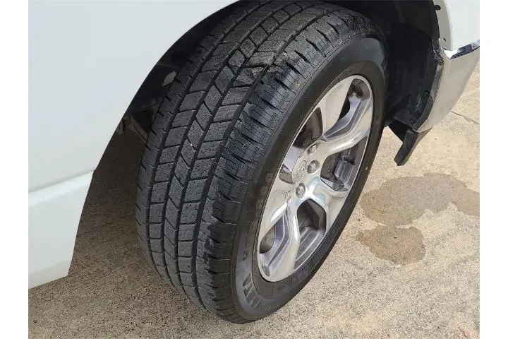 $34686 : Ram 1500 2024 4x2 Laramie 4d image 7