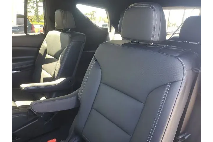 $38794 : Chevrolet Traverse 2025 LT 4 image 8