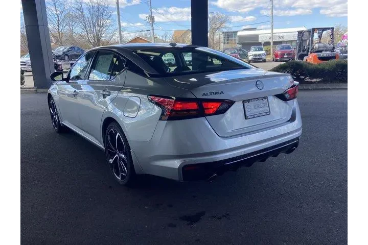 Nissan Altima 2024 2.5 SR 4d image 7
