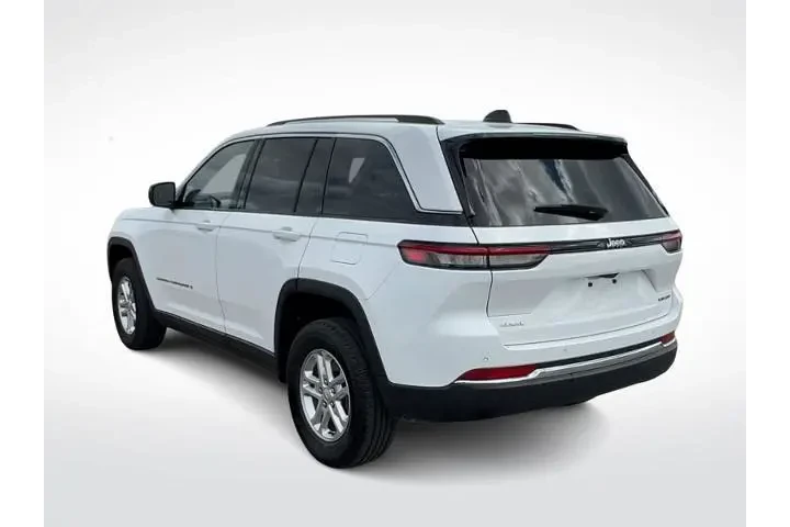 $27995 : Jeep Grand Cherokee 2023 4x4 image 6