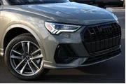 $36148 : Audi Q3 2025 AWD quattro S l thumbnail