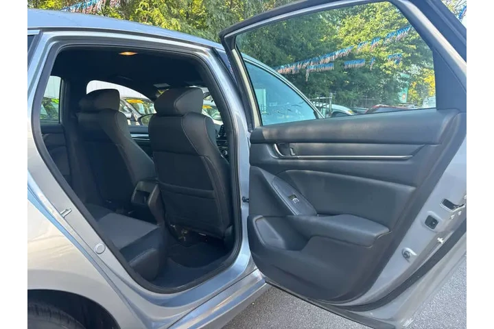 $19499 : 2018 Accord Sport image 10