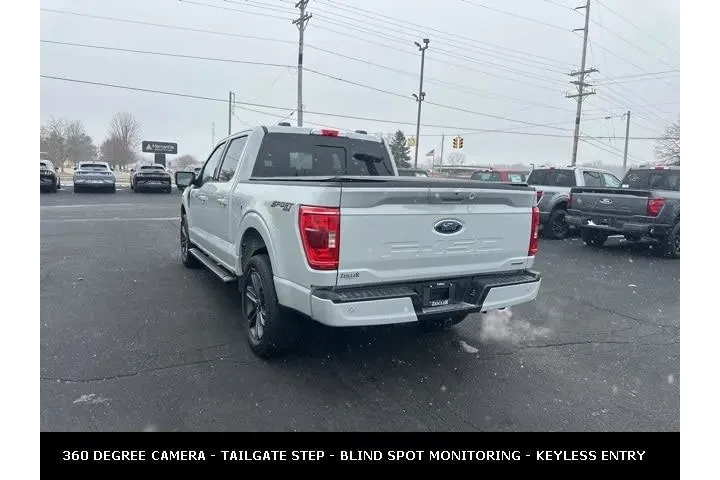 $37995 : Ford F-150 2023 4x4 XLT 4dr image 9