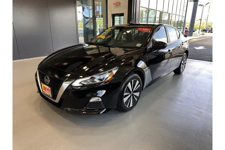 $18295 : Nissan Altima 2021 AWD 2.5 S image 1