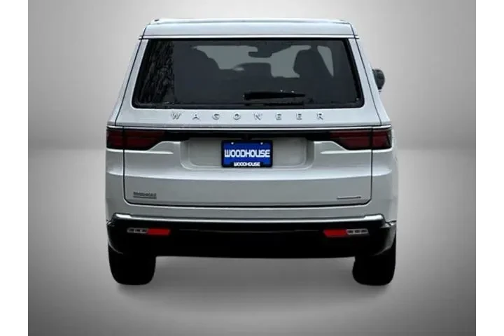 $38995 : Jeep Wagoneer 2022 4x4 Serie image 6