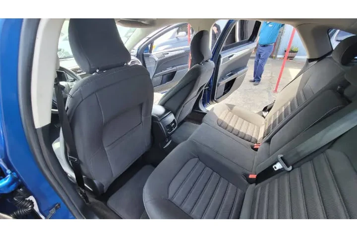 $11995 : 2018 Fusion SE image 8