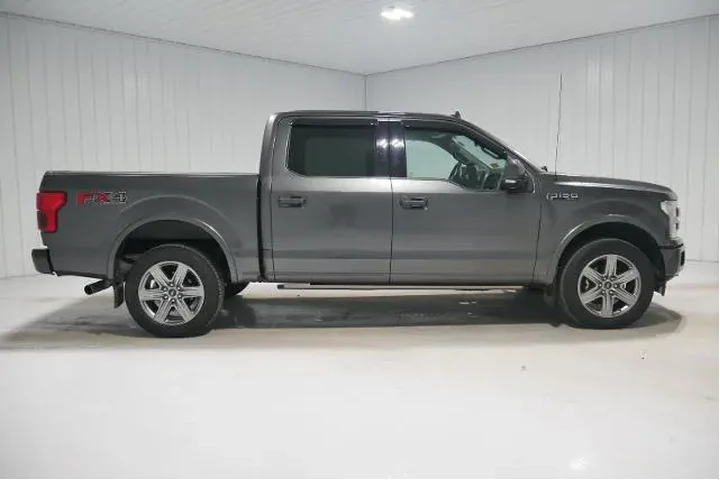 $32500 : Ford F-150 2019 4x4 Lariat 4 image 4
