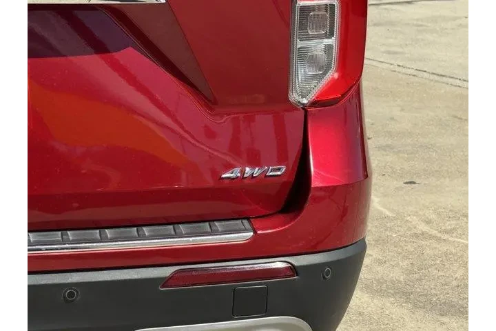 $28393 : Ford Explorer 2023 AWD Limit image 8