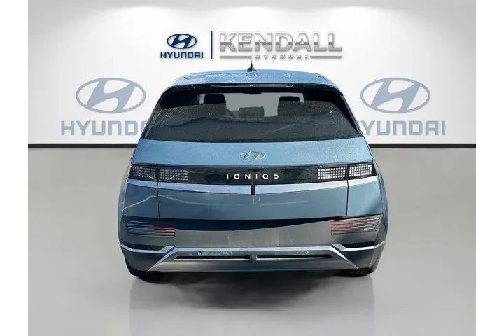 $18496 : Hyundai IONIQ 5 2022 SE 4dr image 5