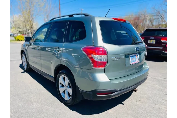 $7995 : 2015 Forester 2.5i Premium image 9