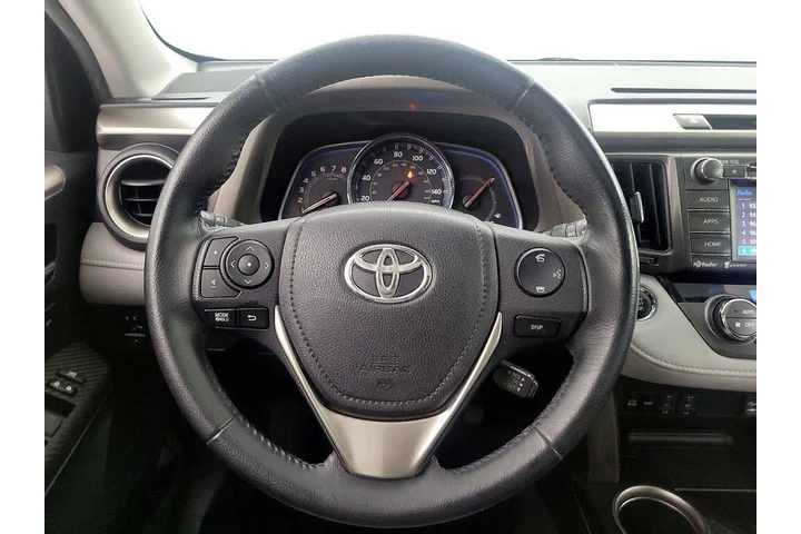 $19998 : Toyota RAV4 2015 Limited 4dr image 10