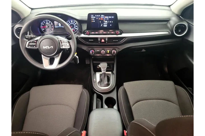 $19998 : Kia Forte 2023 LXS 4dr Sedan image 9