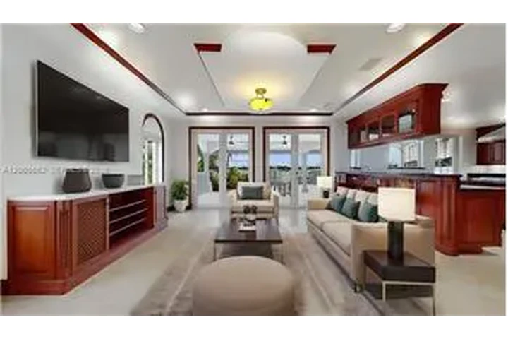 $19000 : Rental property with 5 bedro image 10