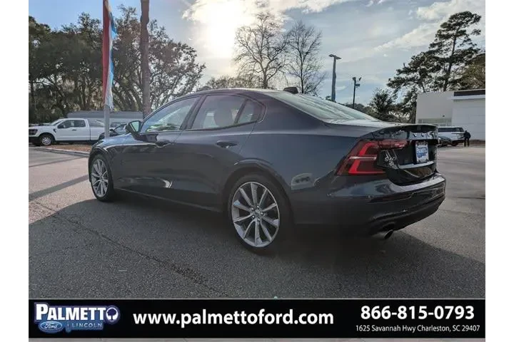 $19995 : Volvo S60 2021 T5 Momentum 4 image 4