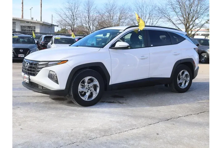 $18677 : Hyundai TUCSON 2023 SEL 4dr image 3