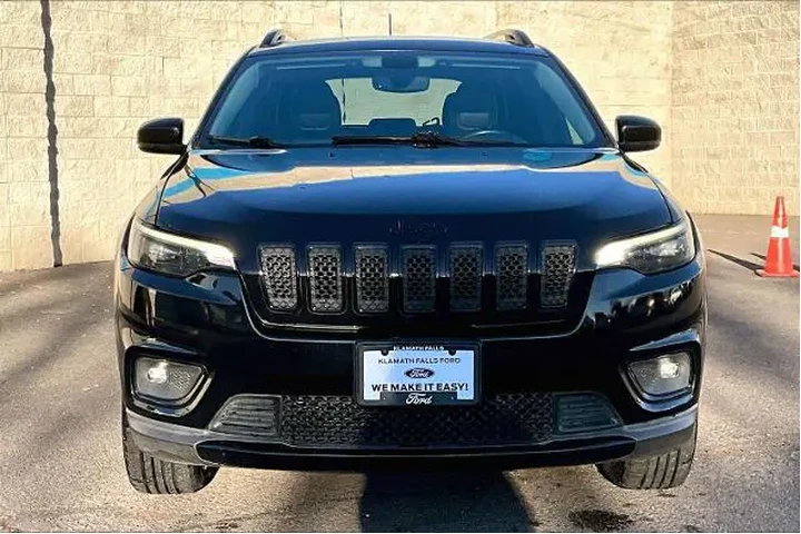 $14995 : Jeep Cherokee 2019 4x4 Latit image 6