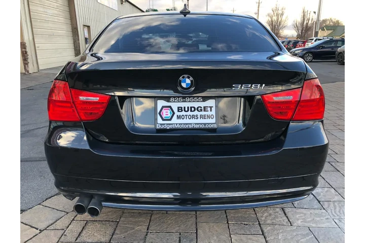 $10490 : 2010 BMW 3-Series 328i xDrive image 4