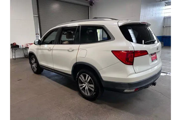 $18951 : Honda Pilot 2016 AWD EX-L 4d image 5