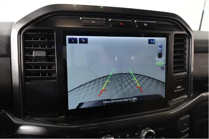 $35475 : Ford F-150 2023 4x4 XLT 4dr image 6