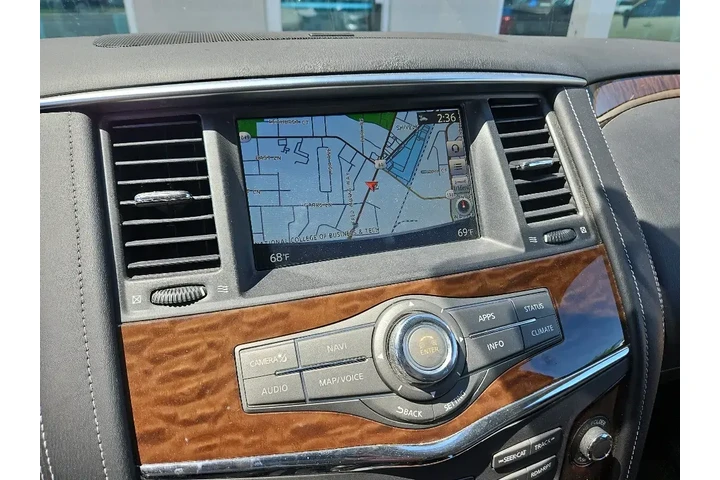 $15555 : Nissan Armada 2019 4x4 SV 4d image 10