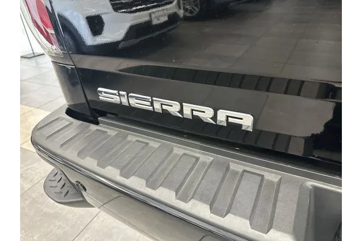 $24000 : GMC Sierra 1500 2017 4x4 Den image 9