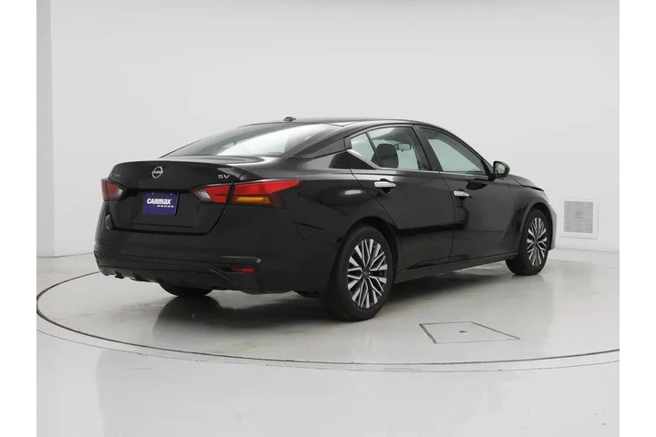 $20998 : Nissan Altima 2024 2.5 SV 4d image 8