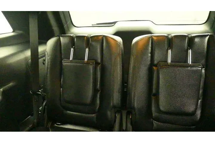 $19908 : Ford Explorer 2019 AWD XLT 4 image 2