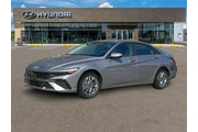 $21277 : Hyundai ELANTRA 2024 SEL 4dr thumbnail