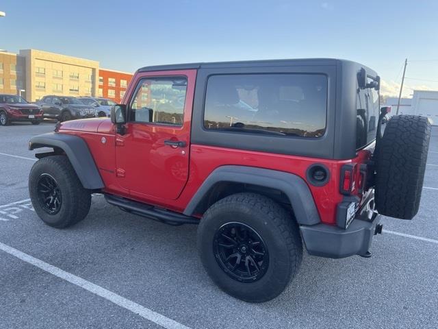 $23500 : PRE-OWNED 2018 JEEP WRANGLER image 2